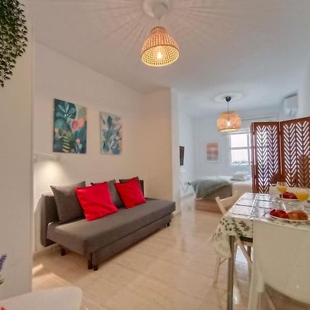 Monisimo Apartamento En Centro Historico De Malaga Con Parking Apartment Exterior photo