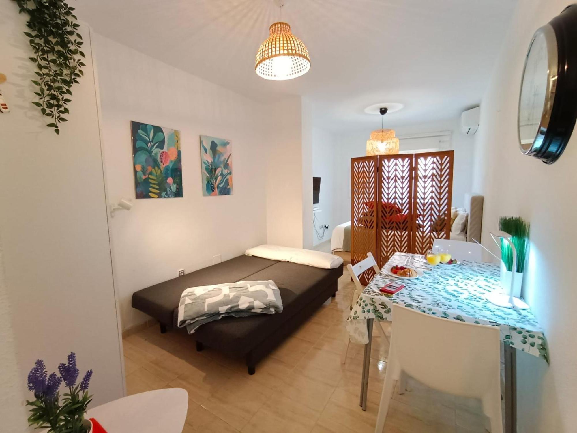 Monisimo Apartamento En Centro Historico De Malaga Con Parking Apartment Exterior photo